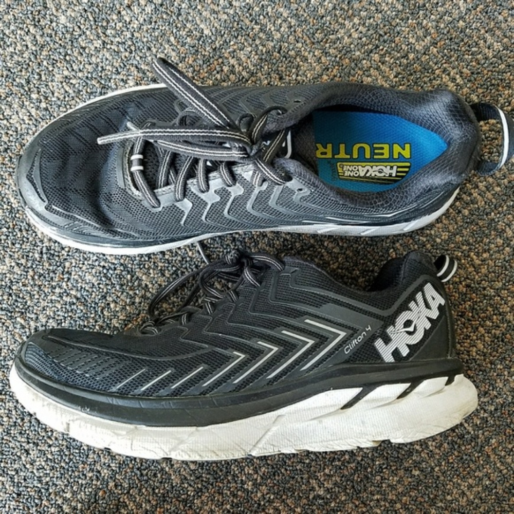 Hoka One One Clifton 4